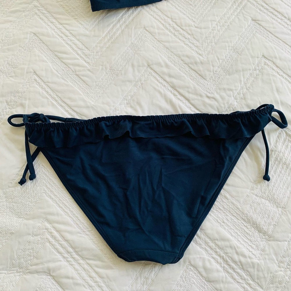 Hollister Ruffle Navy Blue 2 Piece Bikini XS M - Picture 5 of 8